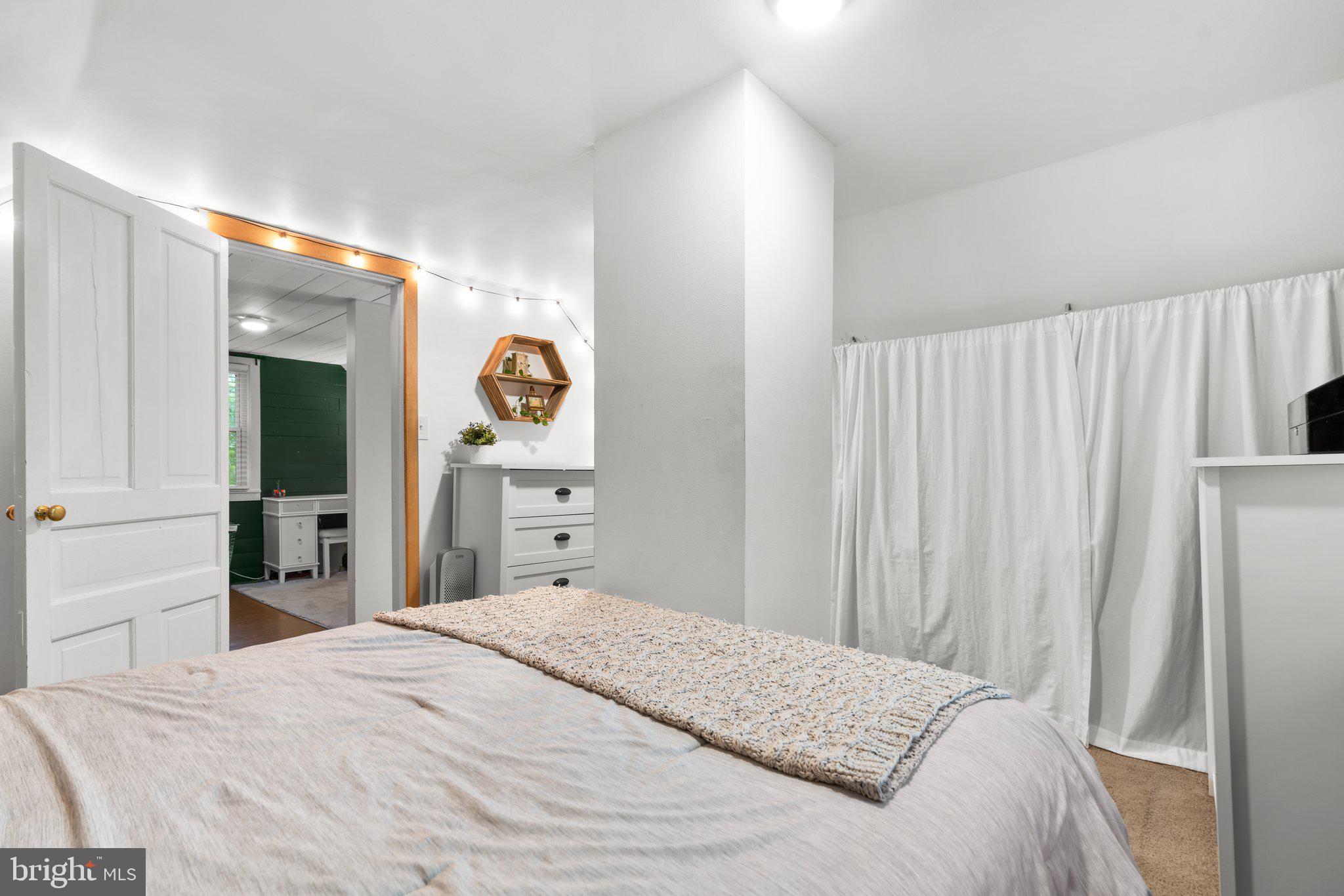 15115 Barnesville Road Boyds, MD 20841 - Photo 14 of 27