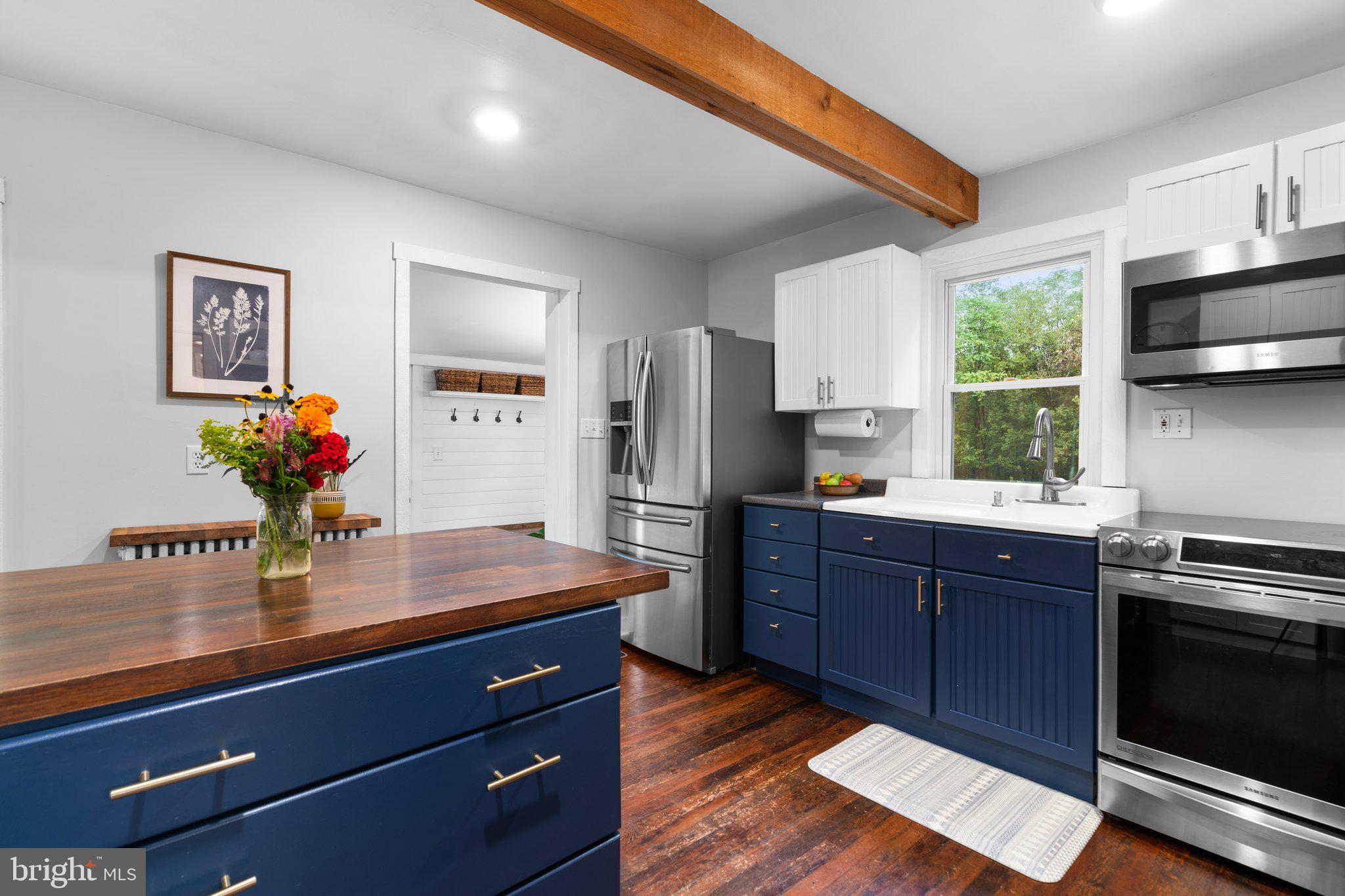 15115 Barnesville Road Boyds, MD 20841 - Photo 3 of 27