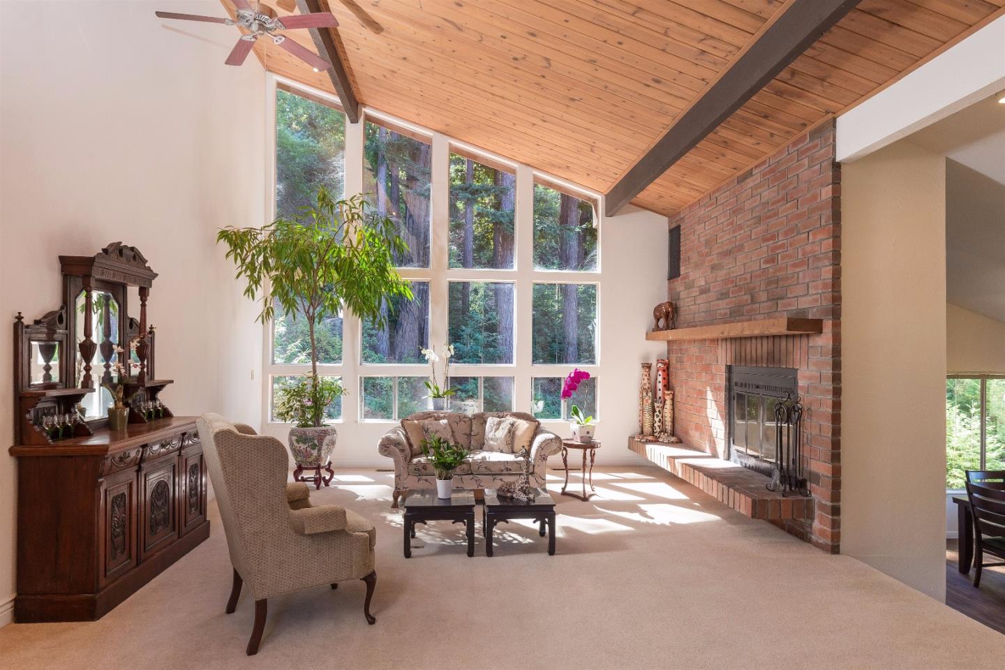 26050 Pierce Road Los Gatos, CA 95033 - Photo 5 of 30 Gallery Image 5