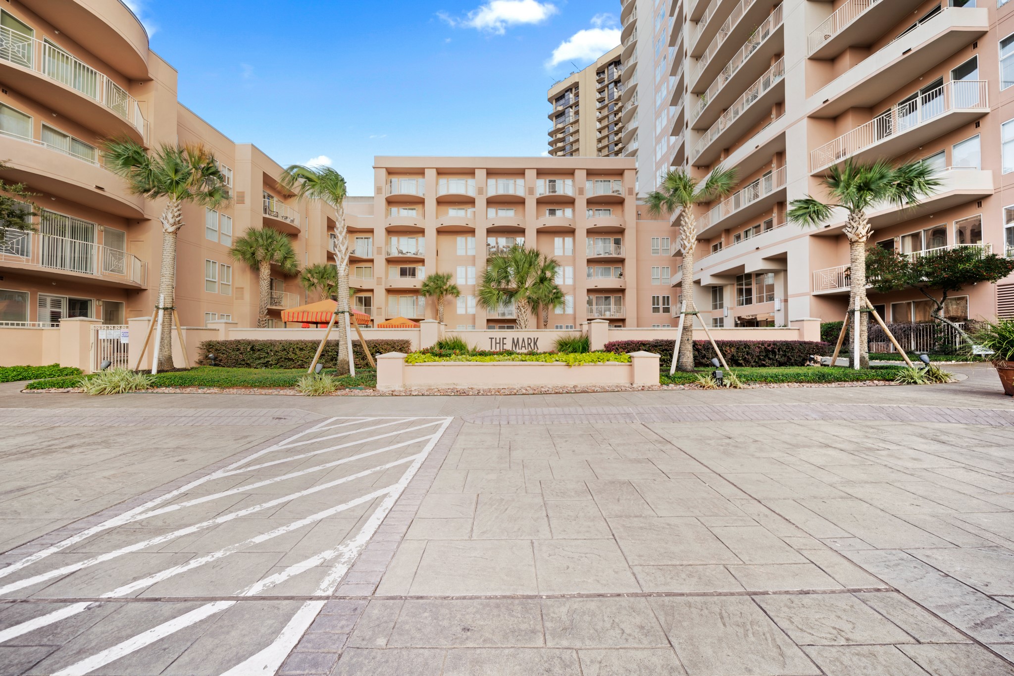3505 Sage Road, Unit 1004 Houston, TX 77056 - Photo 17 of 17 a view of a building with a street