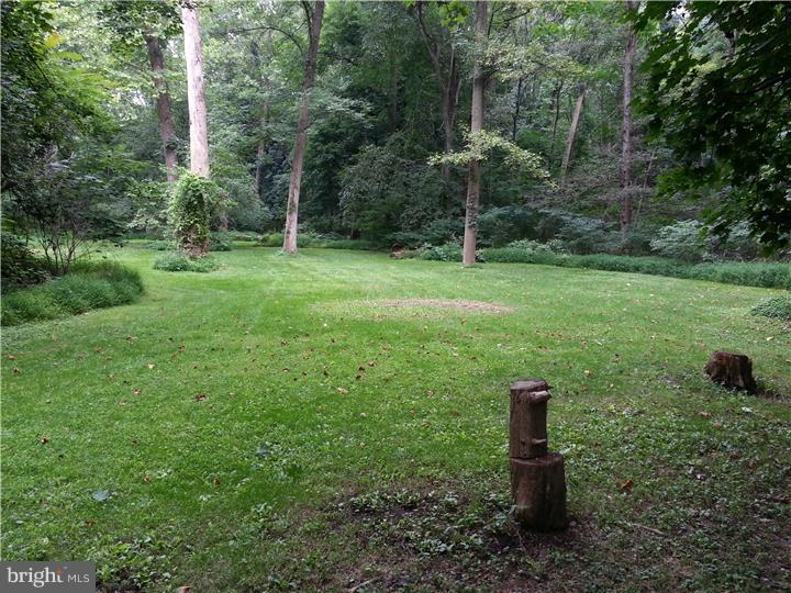 L9507 Mount Laurel Road Temple, PA 19560 - Photo 6 of 11