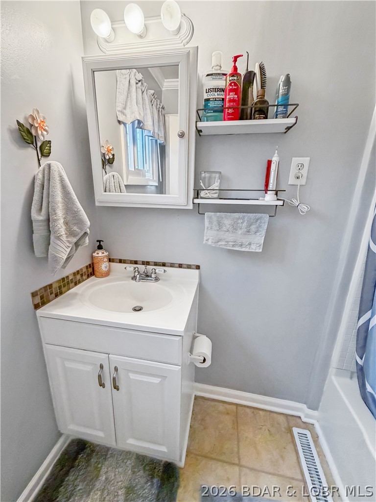 2549 Pine Cove Road Edwards, MO 65326 - Photo 21 of 50 Gallery Image 21