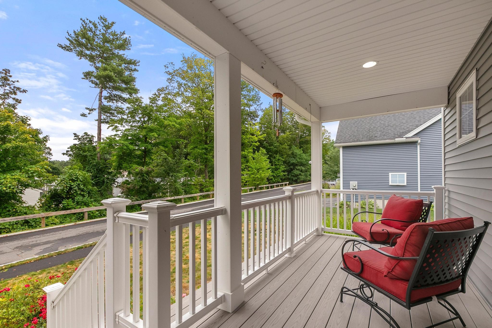 16 Red Barn Drive Dover, NH 03820 - Photo 3 of 42