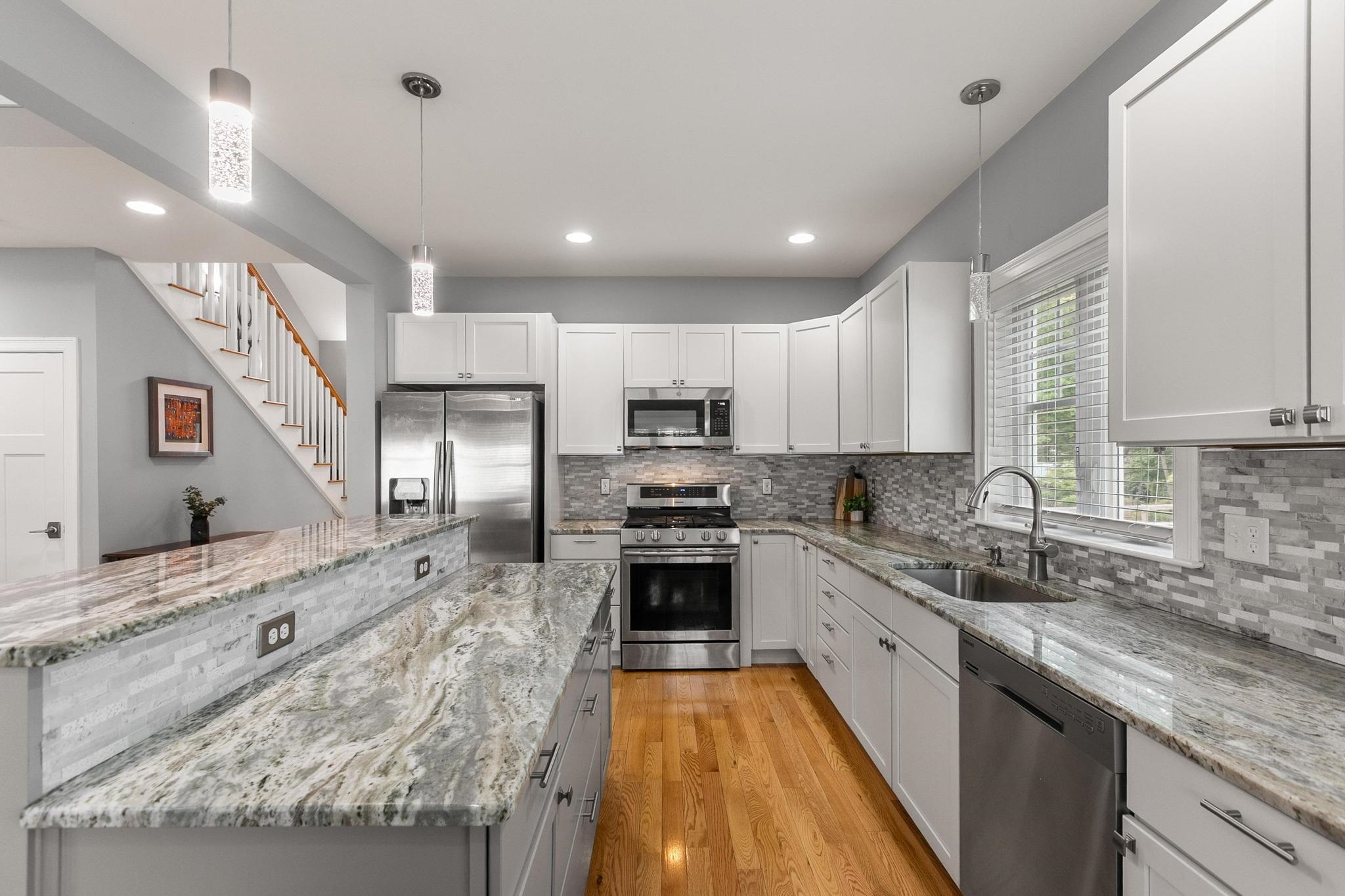 16 Red Barn Drive Dover, NH 03820 - Photo 10 of 42