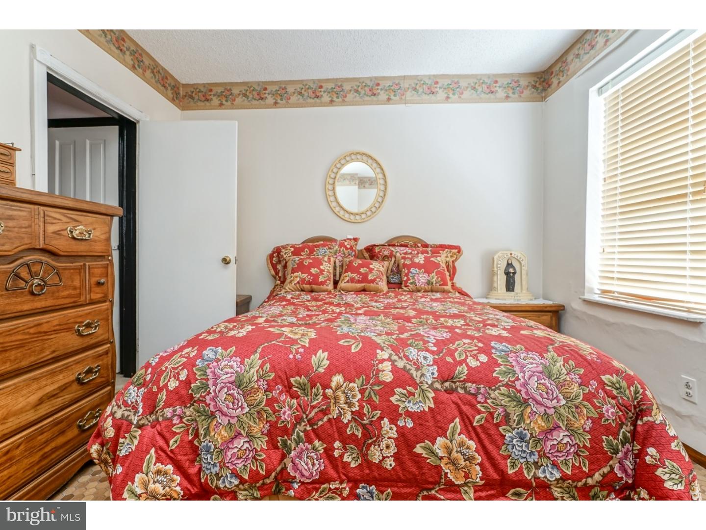 1835 Tree Street Philadelphia, PA 19145 - Photo 10 of 15 Gallery Image 10