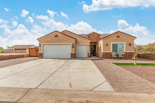 $355,000 | 14690 South Brook Hollow Road, Arizona City, AZ 85123