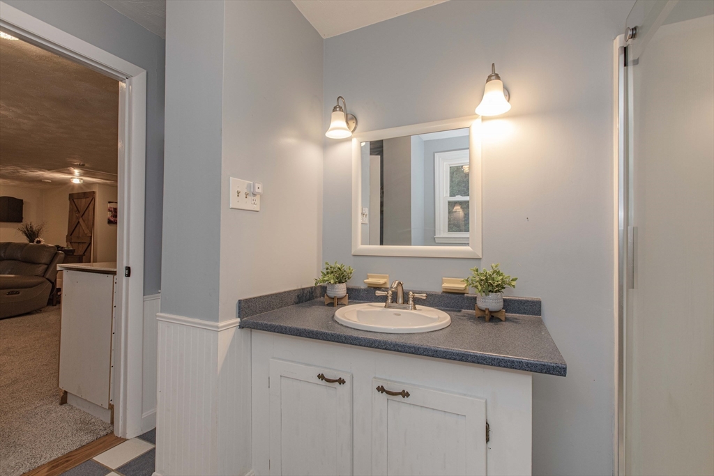 13 Old Powder House Road Lakeville, MA 02347 - Photo 32 of 42 Gallery Image 32