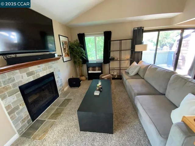 $2,500 | 205 Compton Circle, San Ramon, CA 94583