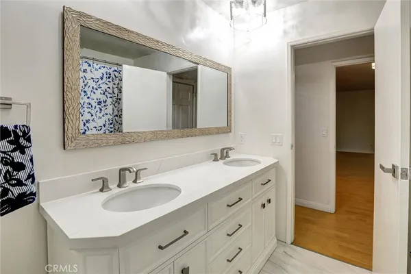 $439,000 | 1301 South Atlantic Boulevard, Unit 425B, Monterey Park, CA 91754