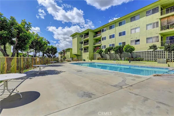 $439,000 | 1301 South Atlantic Boulevard, Unit 425B, Monterey Park, CA 91754