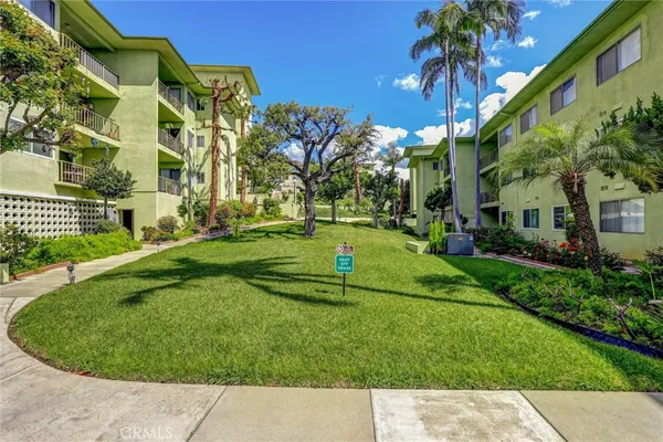 $439,000 | 1301 South Atlantic Boulevard, Unit 425B, Monterey Park, CA 91754