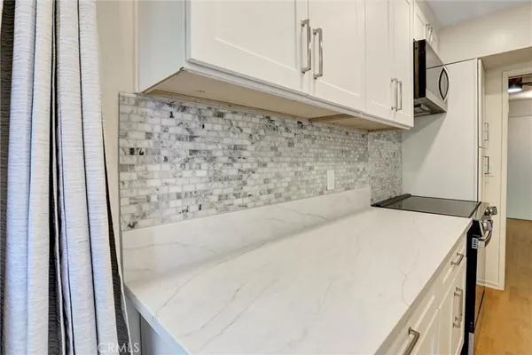 $439,000 | 1301 South Atlantic Boulevard, Unit 425B, Monterey Park, CA 91754