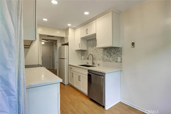 $439,000 | 1301 South Atlantic Boulevard, Unit 425B, Monterey Park, CA 91754