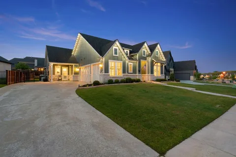 $1,125,000 | 403 Travelers Terrace, Argyle, TX 76226