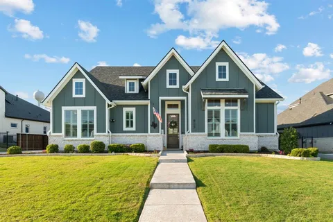 $1,125,000 | 403 Travelers Terrace, Argyle, TX 76226