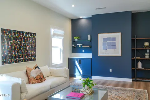 $1,699,000 | 3958 Seneca Avenue, Los Angeles, CA 90039