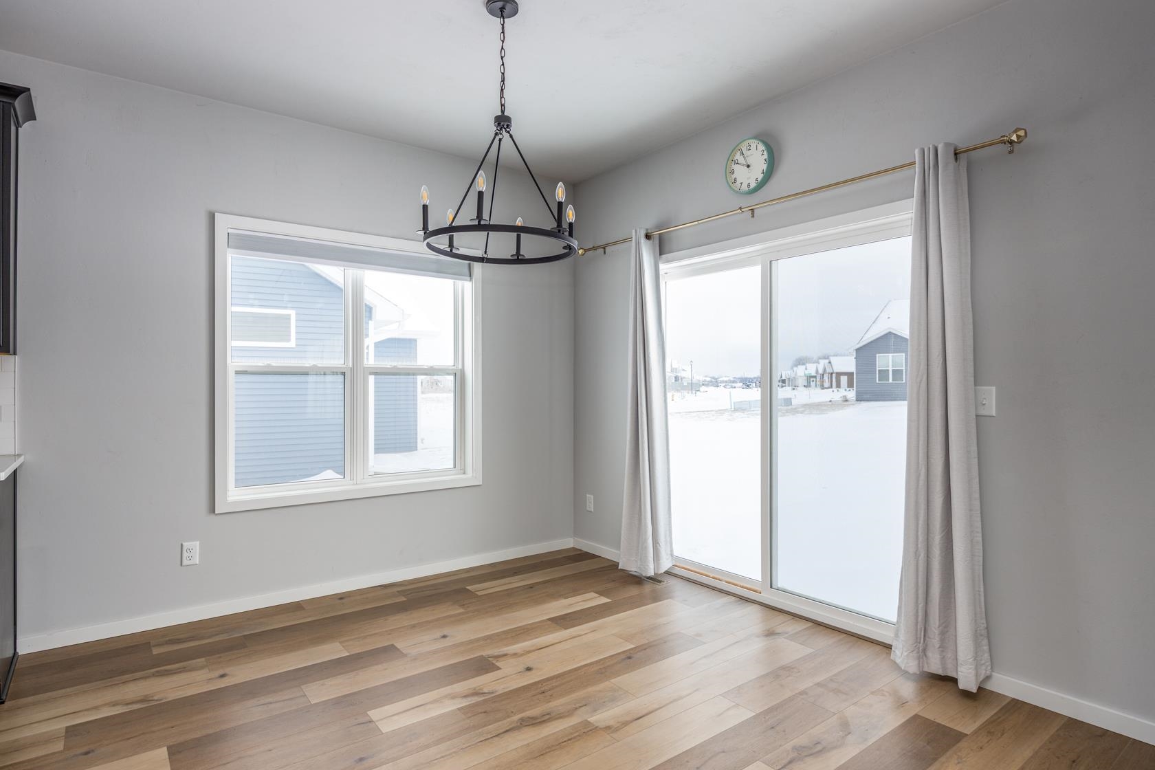 4535 North Cherryvale Avenue Appleton, WI 54913 - Photo 12 of 32