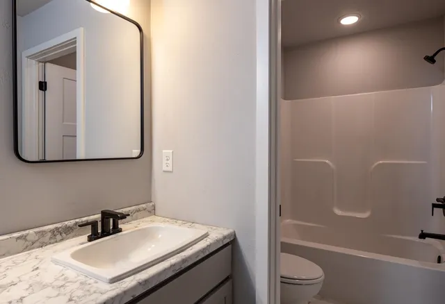 $429,900 | 4535 Cherryvale Avenue, Appleton, WI 54913