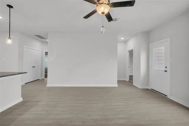 $277,900 | 124 Maybelline Road, Jarrell, TX 76537