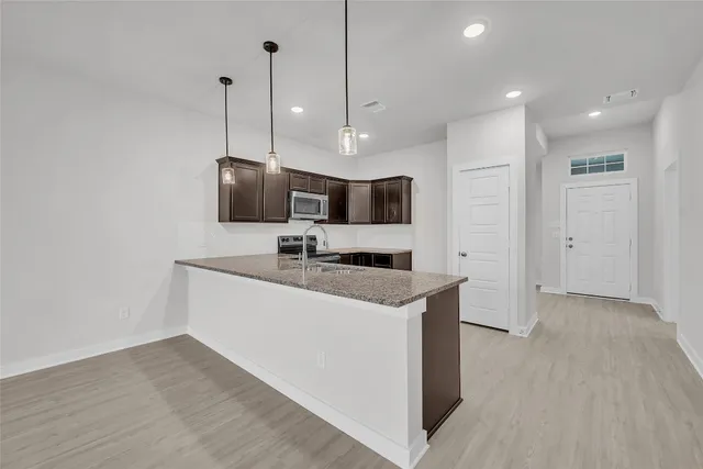 $277,900 | 124 Maybelline Road, Jarrell, TX 76537