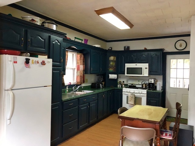 165 Grove Street Rutland, VT 05701 - Photo 14 of 22