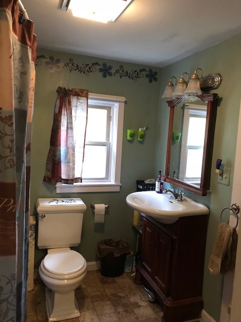 165 Grove Street Rutland, VT 05701 - Photo 18 of 22