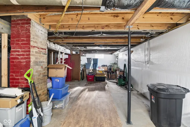 $259,999 | 6498 South 200 East, Markleville, IN 46056