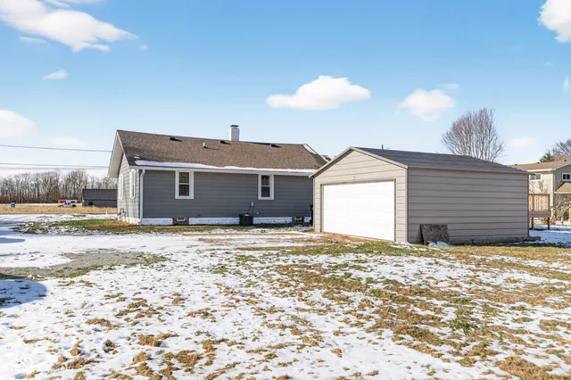 $259,999 | 6498 South 200 East, Markleville, IN 46056