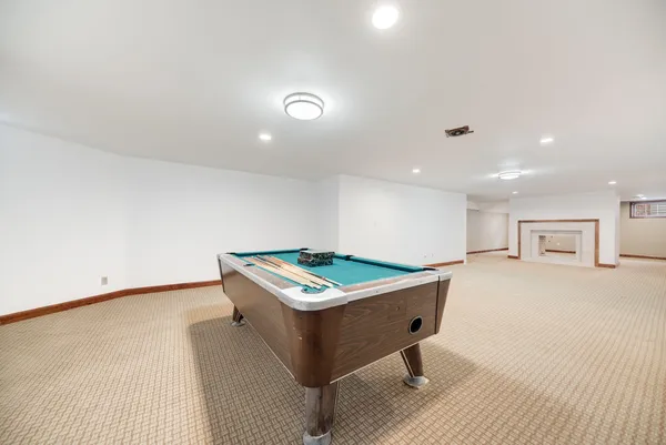 $715,000 | 10303 Cherrywood Lane, Munster, IN 46321