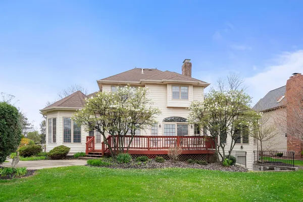 $715,000 | 10303 Cherrywood Lane, Munster, IN 46321