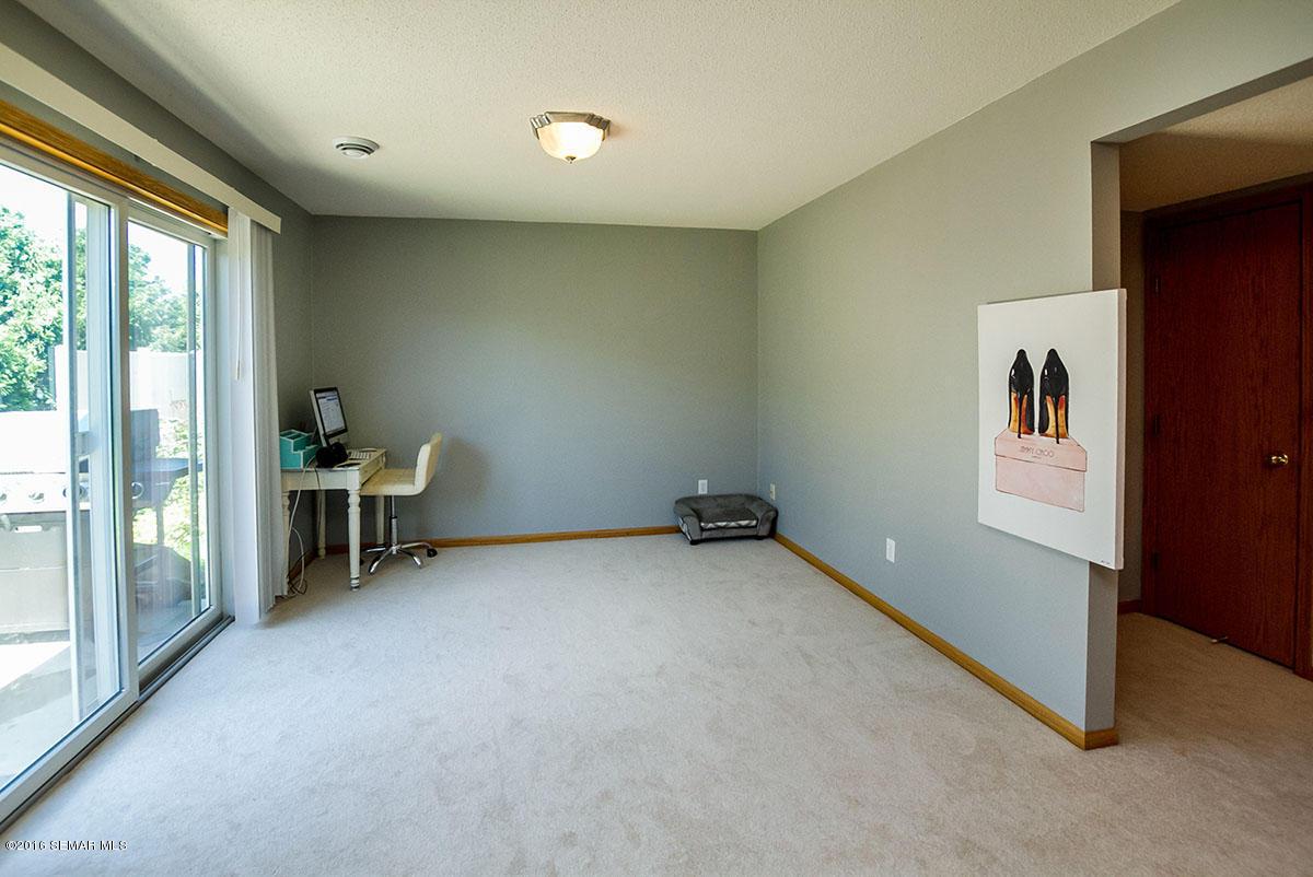 2205 30th Avenue Northwest Rochester, MN 55901 - Photo 16 of 20 Gallery Image 16