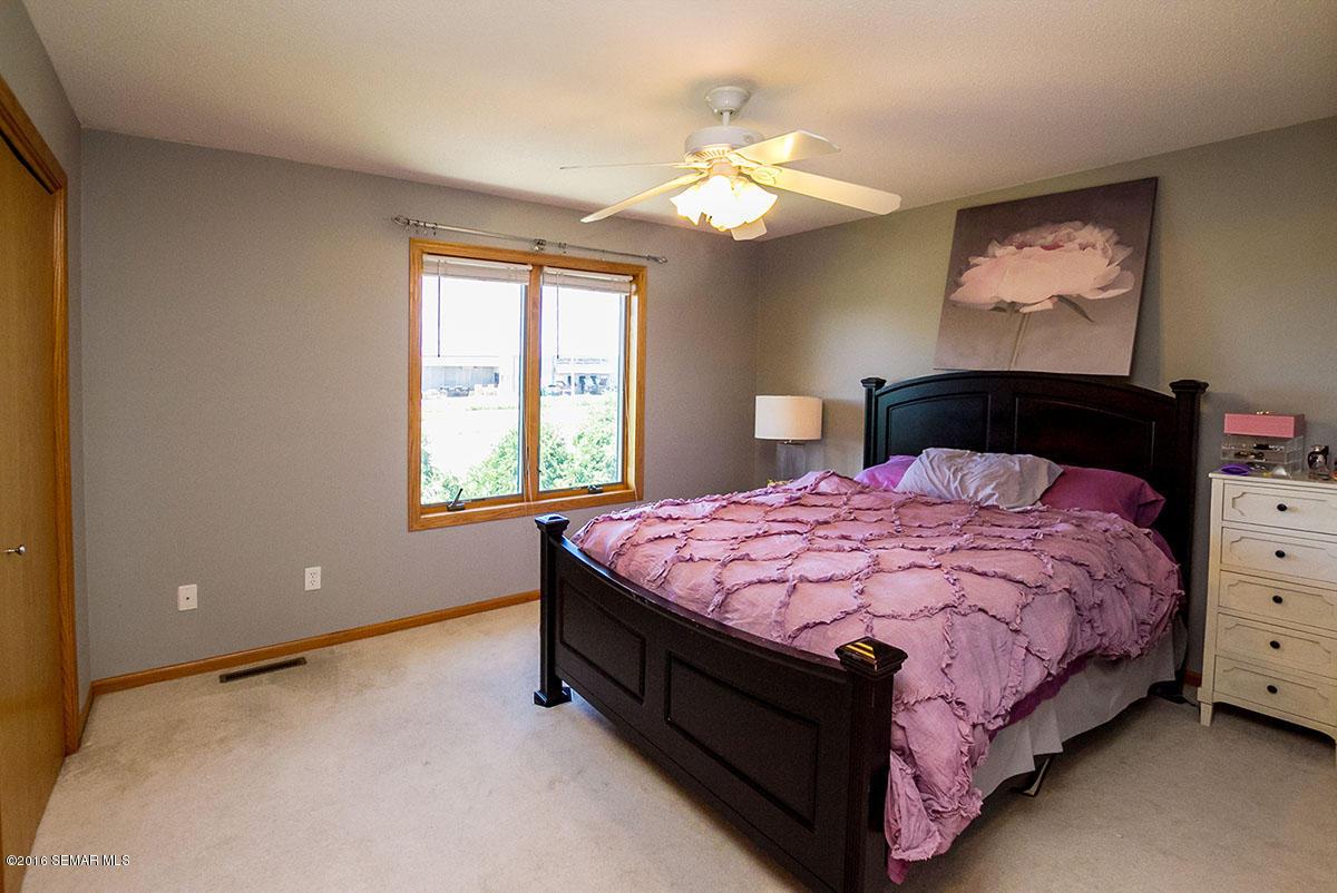 2205 30th Avenue Northwest Rochester, MN 55901 - Photo 19 of 20 Gallery Image 19