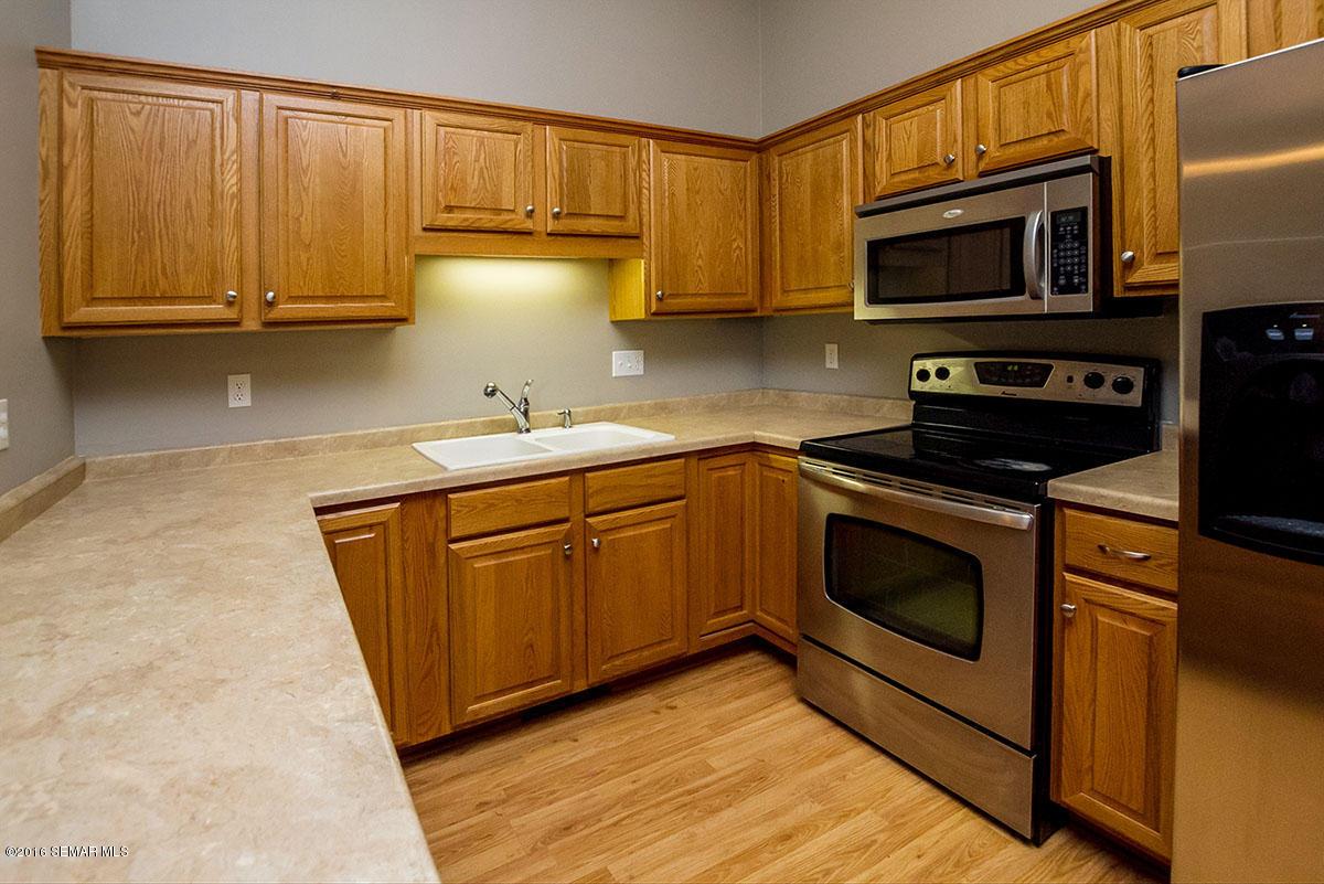 2205 30th Avenue Northwest Rochester, MN 55901 - Photo 9 of 20 Gallery Image 9