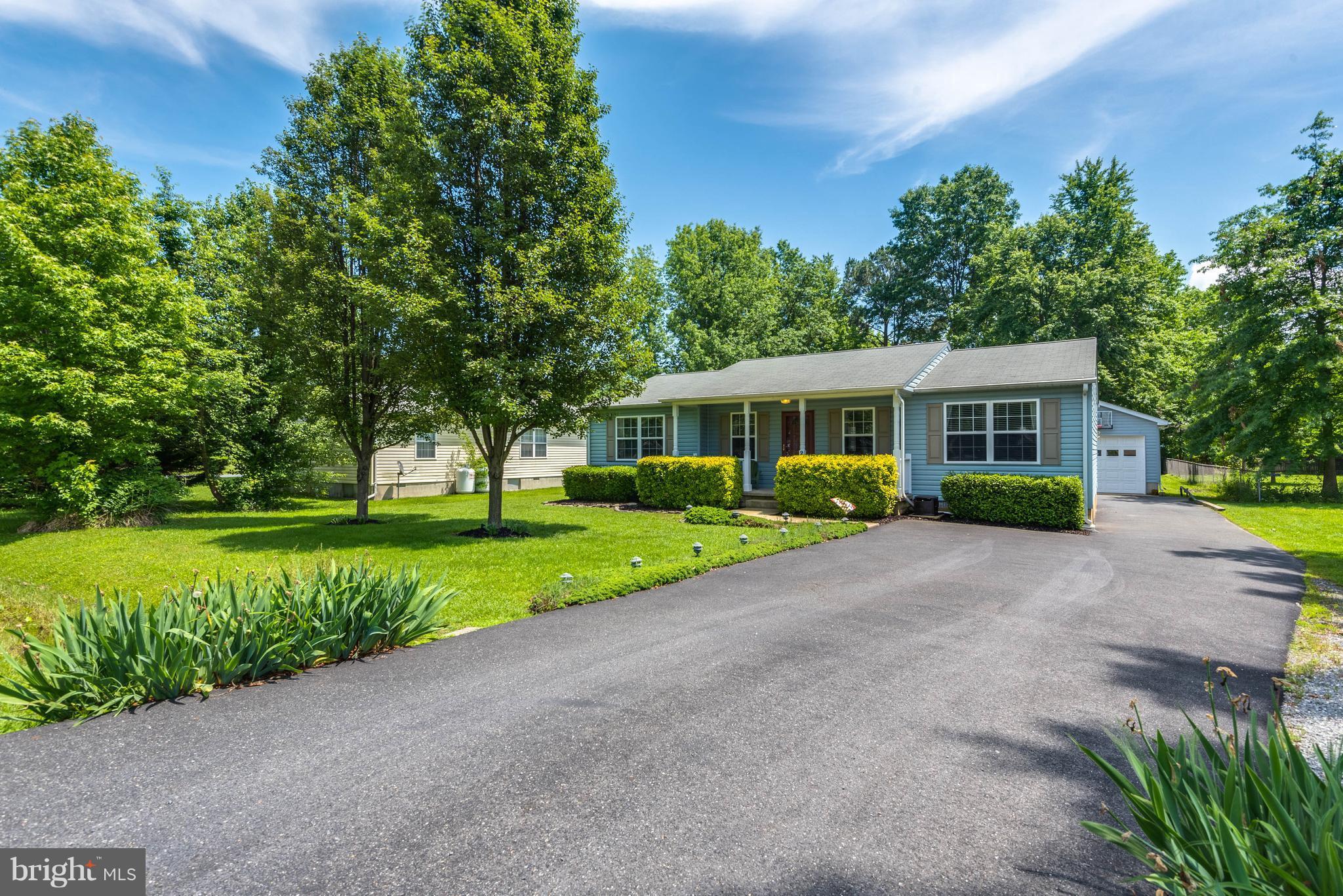 203 Ackerman Road Stevensville, MD 21666 - Photo 2 of 30 Extra large driveway