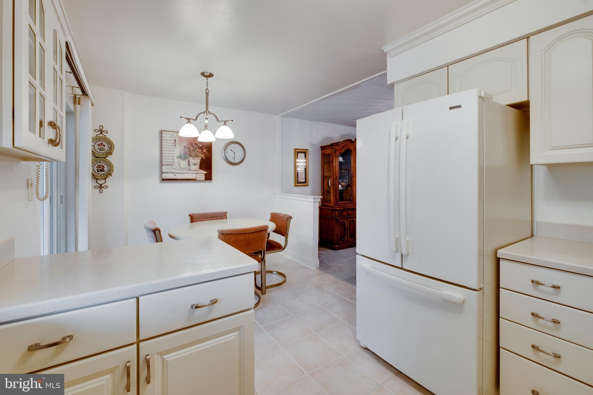 10729 Philcrest Road Philadelphia, PA 19154 - Photo 10 of 32 Gallery Image 10