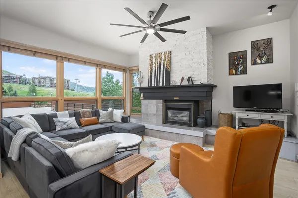 $1,950,000 | 2000 Ski Time Square Drive, Unit 106, Steamboat Springs, CO 80487