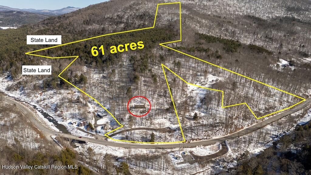 30 Harter Road West Kill, NY 12492 - Photo 29 of 32 a view of entryway