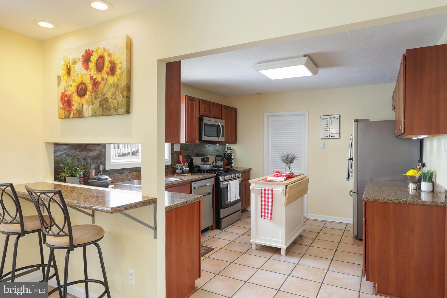 36 Lochatong Road Ewing, NJ 08628 - Photo 14 of 47 Kitchen