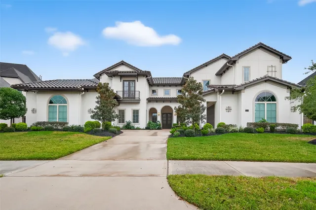 $1,449,989 | 2330 Red Fox Drive, Missouri City, TX 77459