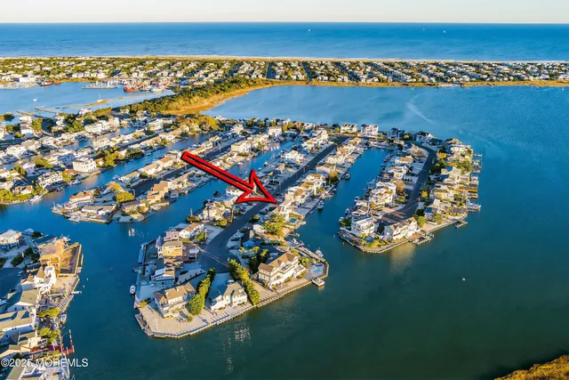 a view of a lake with houses