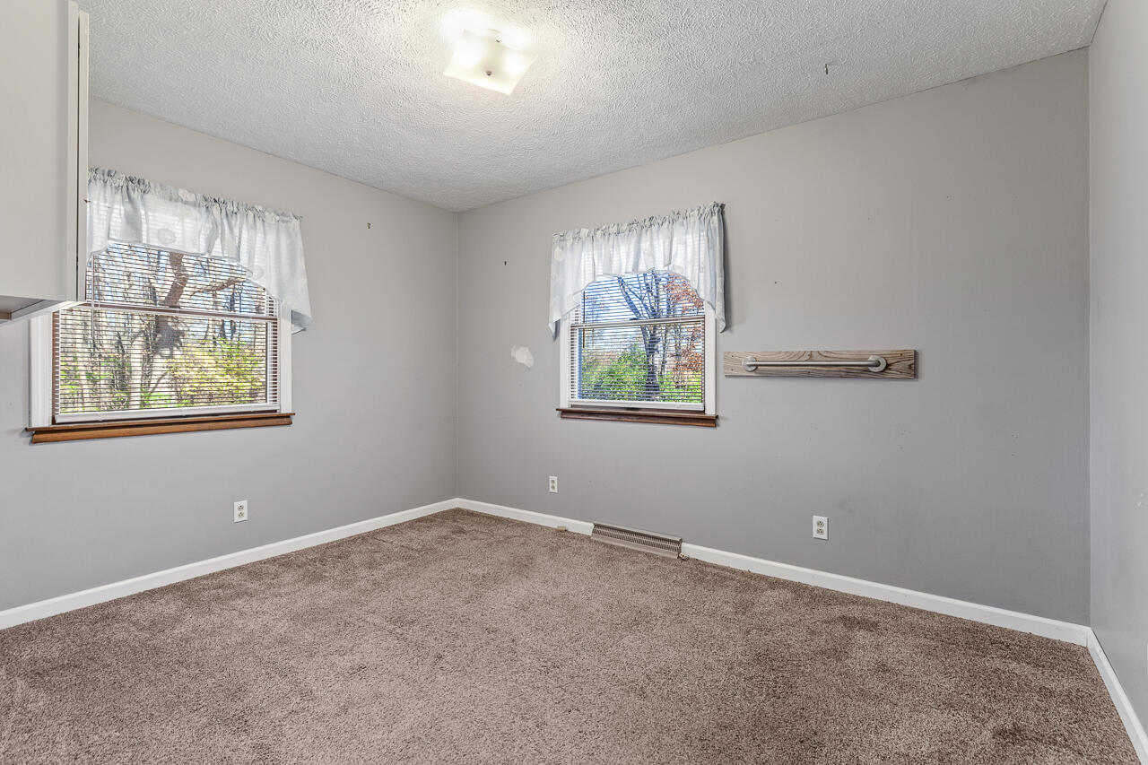 6780 Bennett Road Jackson, MI 49201 - Photo 21 of 42 6780 Bennett Rd - Jackson - 1021