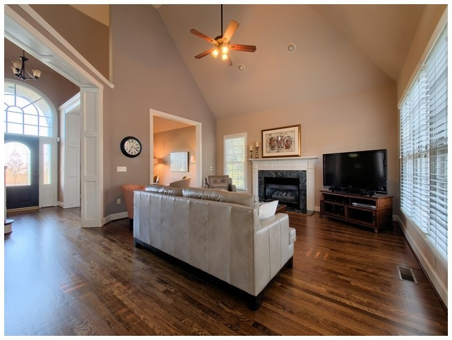 8000 Kukui Court Raleigh, NC 27613 - Photo 10 of 25 Family Room