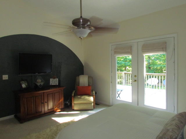 170 Foster Falls Road Sequatchie, TN 37374 - Photo 32 of 44 Masterbedroom