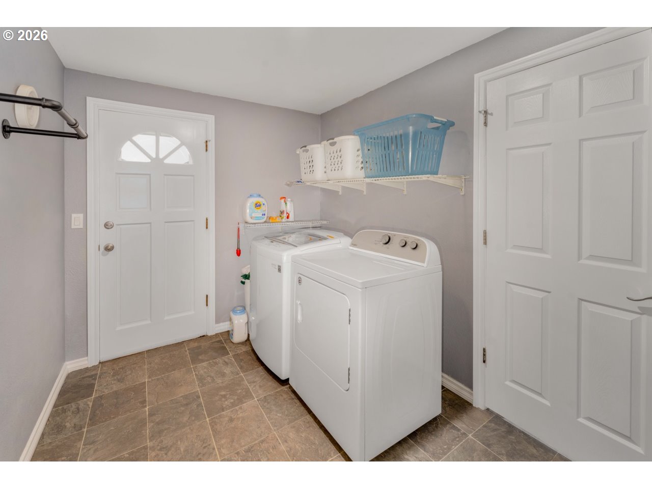 555 66th Street Springfield, OR 97478 - Photo 11 of 29