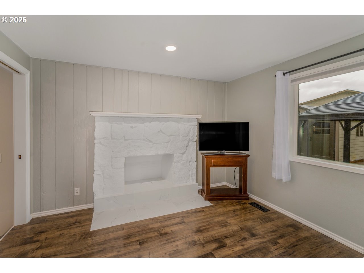 555 66th Street Springfield, OR 97478 - Photo 6 of 29