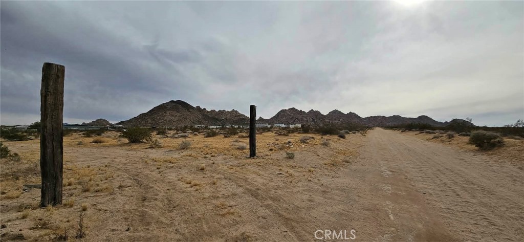 800 Stellar Road Lucerne Valley, CA 92356 - Photo 6 of 11 a view of ocean view