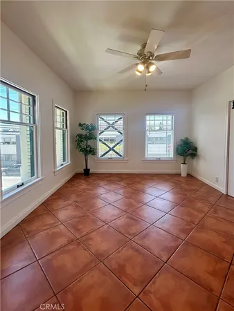 $1,850 | 2121 James M Wood Boulevard, Unit 224, Los Angeles, CA 90006