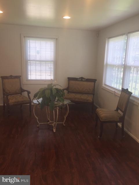 7616 Burnside Road Landover, MD 20785 - Photo 2 of 20 LIVING ROOM