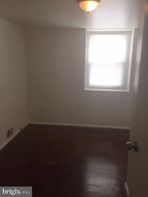 7616 Burnside Road Landover, MD 20785 - Photo 16 of 20 BEDROOM