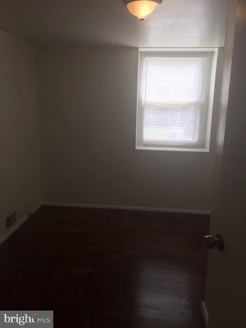 7616 Burnside Road Landover, MD 20785 - Photo 17 of 20 BEDROOM